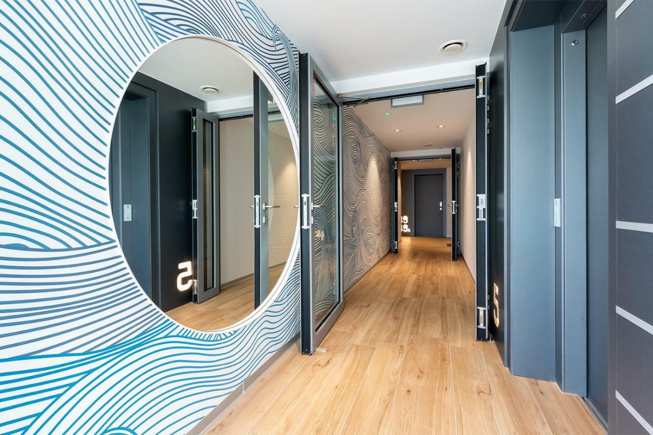 By The Sea Apartments Batorego Gdynia Exterior photo